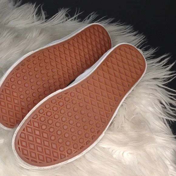 Women's Vans Cosmos Slip On Sneakers Size 6 - Picture 6 of 11